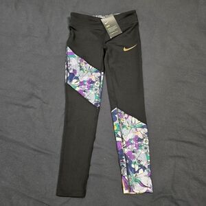 NWT Nike Leggings Dri Fit Tight Fit Girl's Size Small Retail $35 Black & Floral